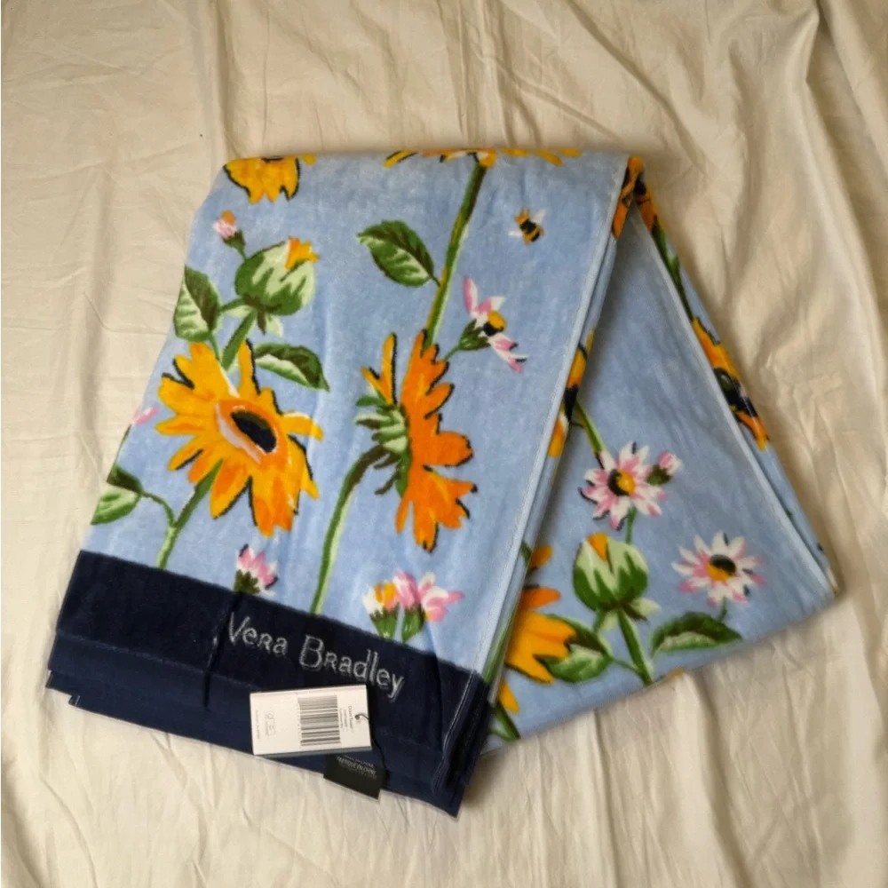 NWT Vera Bradley Sunflower Sky Beach Towel Retired Pattern